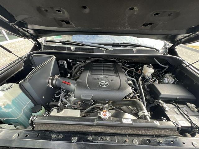 Photo of 2020 Midnight Black Metallic Toyota Tundra