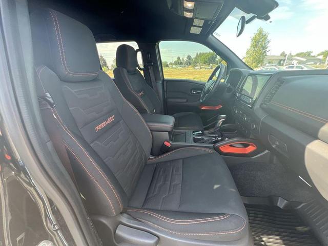 Photo of 2023 Black Nissan Frontier