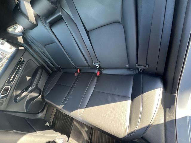 Photo of 2023 Sonic Gray Pearl Honda Civic