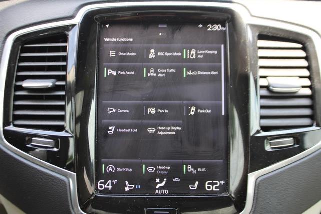 Photo of 2022 Denim Blue Metallic Volvo XC90