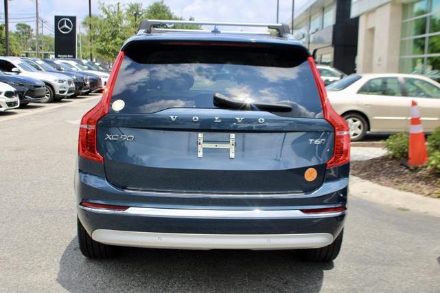 Photo of 2022 Denim Blue Metallic Volvo XC90