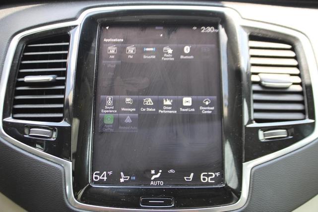 Photo of 2022 Denim Blue Metallic Volvo XC90