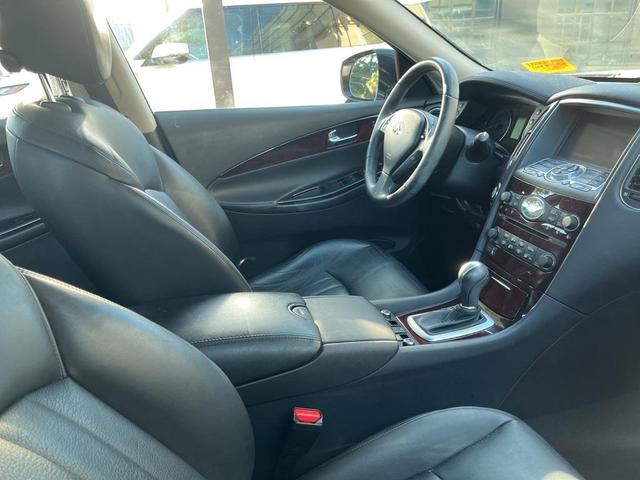 Photo of 2017 Graphite Shadow INFINITI QX50