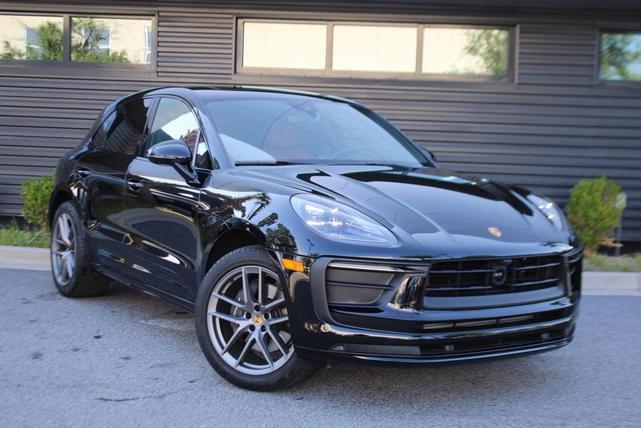 Photo of 2025 Black Porsche Macan