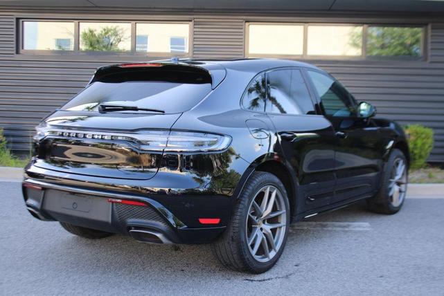 Photo of 2025 Black Porsche Macan