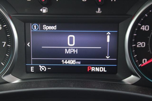Photo of 2022 Iridescent Pearl Tricoat Chevrolet Equinox