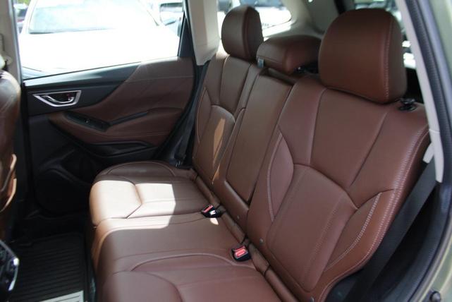 Photo of 2021 Jasper Green Metallic Subaru Forester