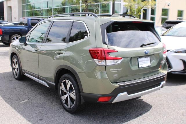 Photo of 2021 Jasper Green Metallic Subaru Forester