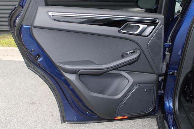 Photo of 2024 Gentian Porsche Macan