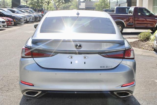 Photo of 2023 Iridium Lexus ES 350