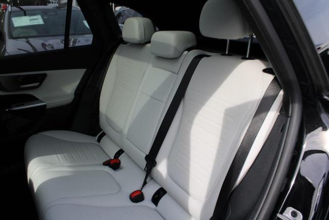 Photo of 2025 Obsidian Mercedes-Benz GLC 350e