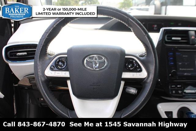 Photo of 2017 Magnetic Gray Metallic Toyota Prius