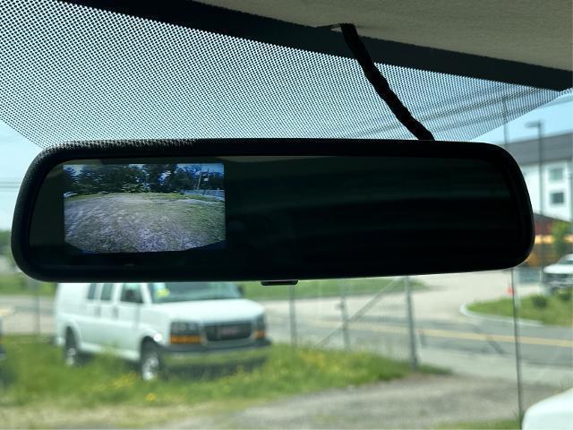Photo of 2025 Summit White GMC Savana 2500