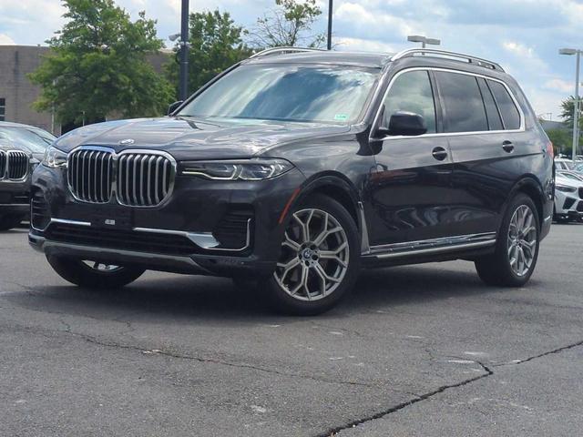 2022 BMW X7