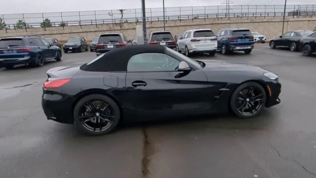 Photo of 2024 Black Sapphire Metallic BMW Z4