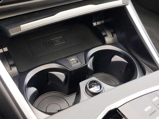 Photo of 2025 Gray Metallic BMW i4 Gran Coupe