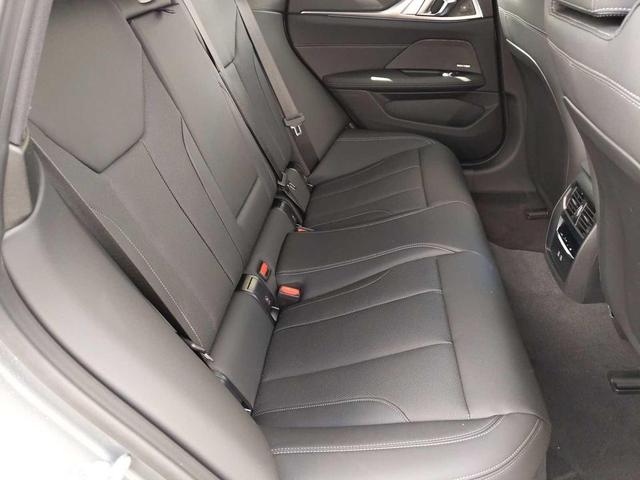 Photo of 2025 Gray Metallic BMW i4 Gran Coupe