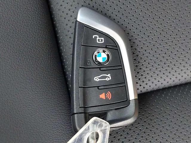 Photo of 2025 Black Sapphire Metallic BMW i4 Gran Coupe