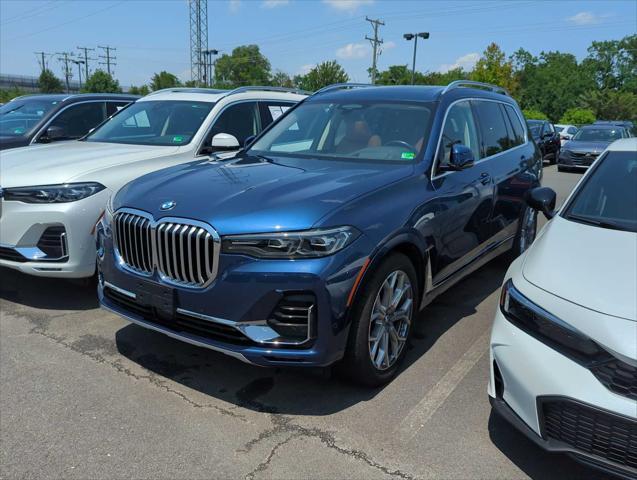2022 BMW X7