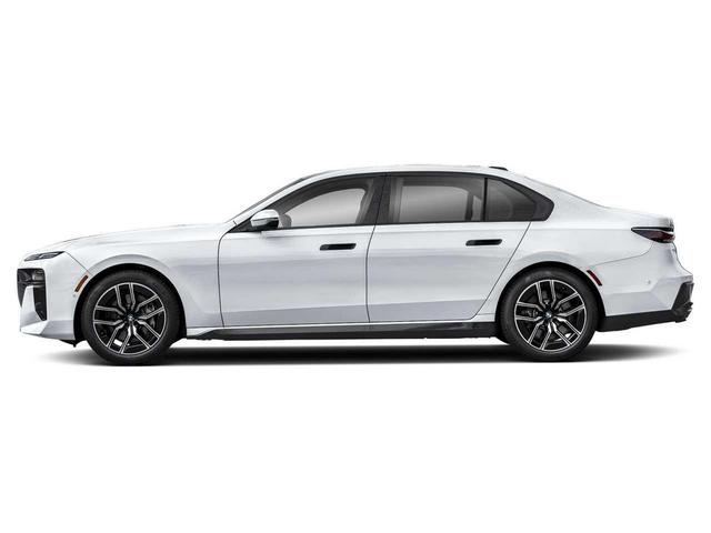 Photo of 2025 Alpine White BMW 760