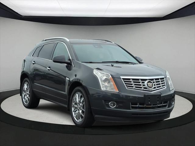 Photo of 2015 Graphite Metallic Cadillac SRX