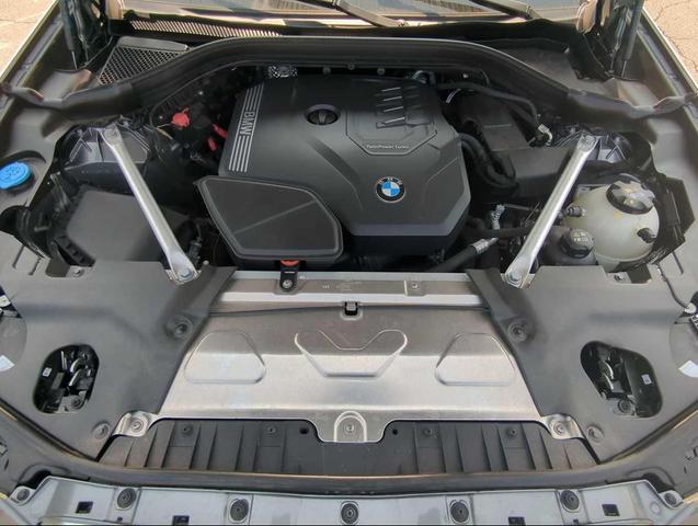 Photo of 2024 Gray Metallic BMW X3