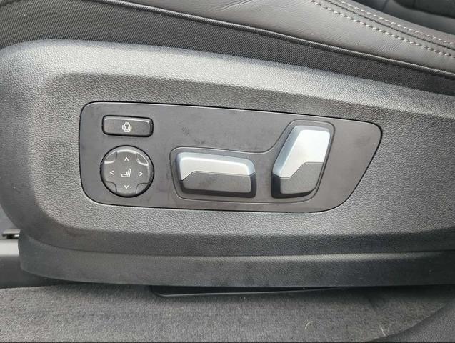 Photo of 2024 Gray Metallic BMW X5