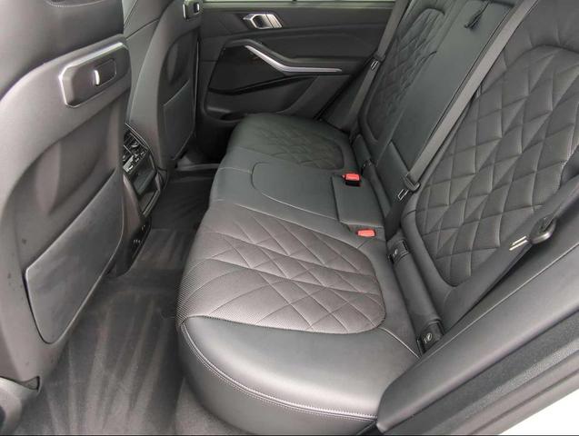 Photo of 2024 Gray Metallic BMW X5