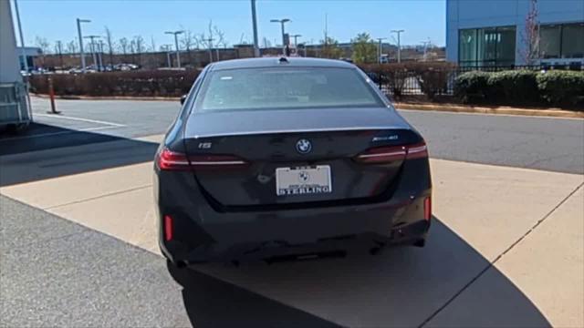 Photo of 2025 Dark Graphite Metallic BMW i5