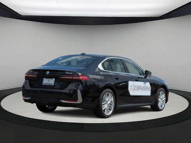 Photo of 2025 Black Sapphire Metallic BMW 530