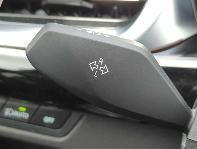 Photo of 2025 Black Sapphire Metallic BMW X1