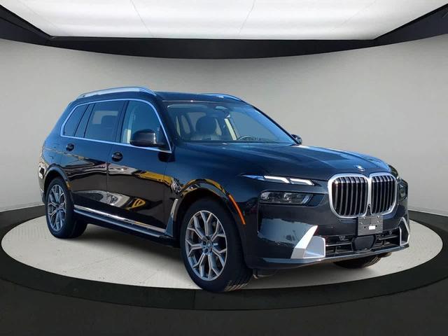 Photo of 2024 Black BMW X7