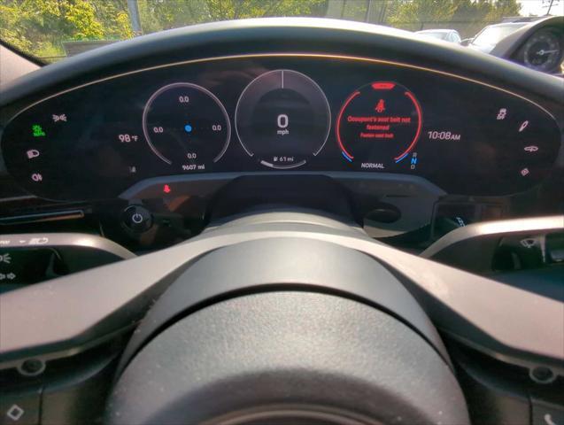 Photo of 2025 Gray Porsche Taycan