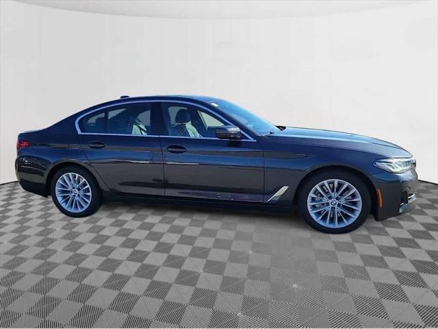 Photo of 2023 Dark Graphite Metallic BMW 530