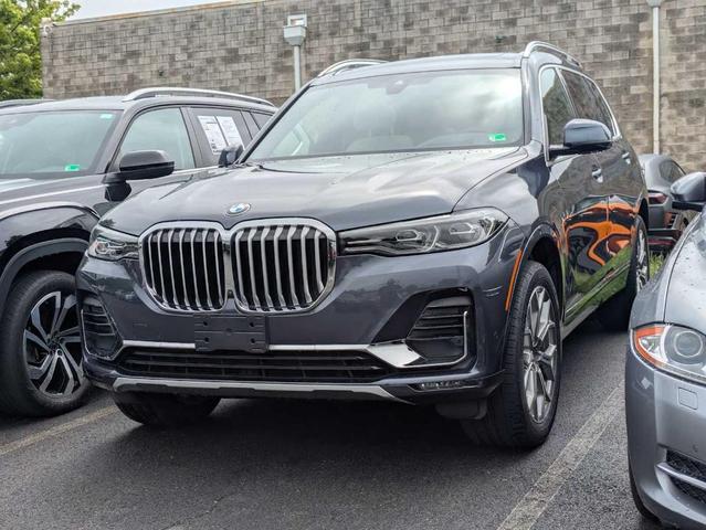 2022 BMW X7