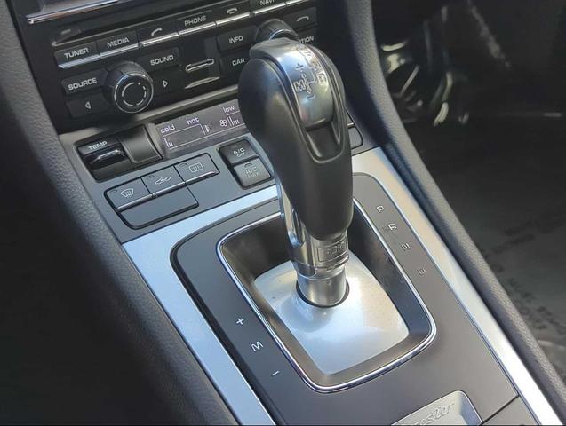 Photo of 2014 Gray Porsche Boxster