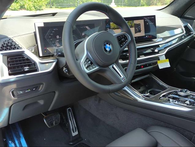 Photo of 2026 Black Sapphire Metallic BMW X7