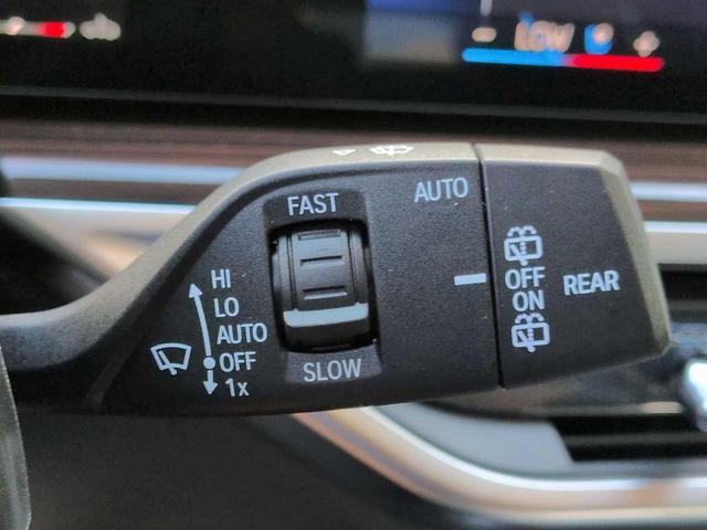 Photo of 2026 Blue Ridge Mountain Metallic BMW X7