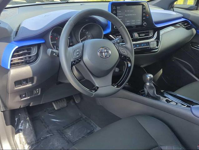 Photo of 2022 Gray Toyota C-HR