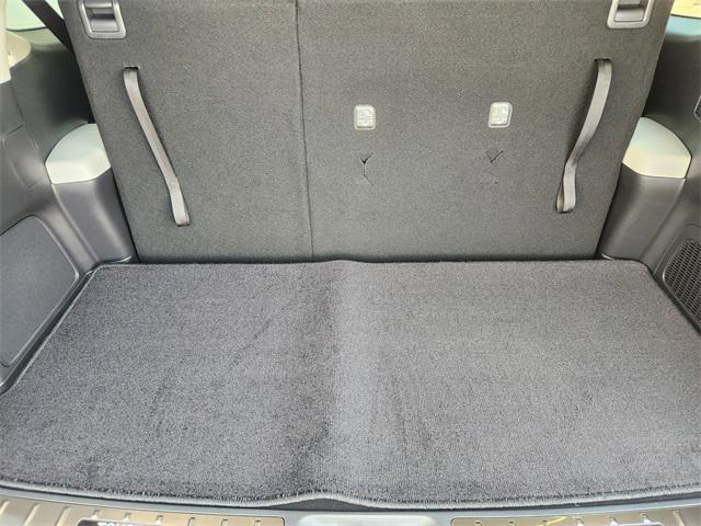Photo of 2026 Midnight Black Metallic Toyota Grand Highlander