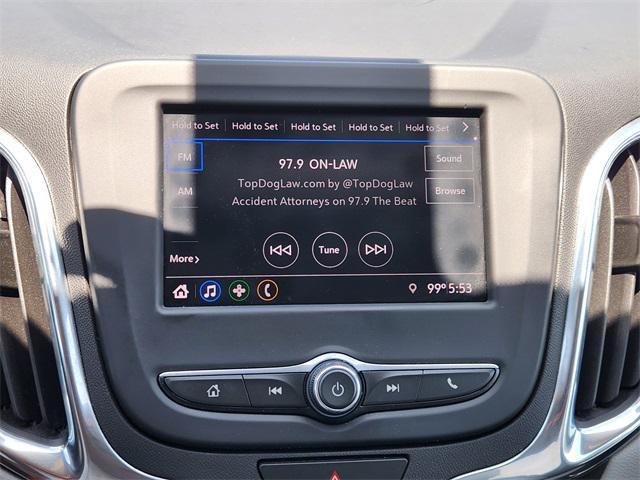 Photo of 2021 Silver Ice Metallic Chevrolet Equinox