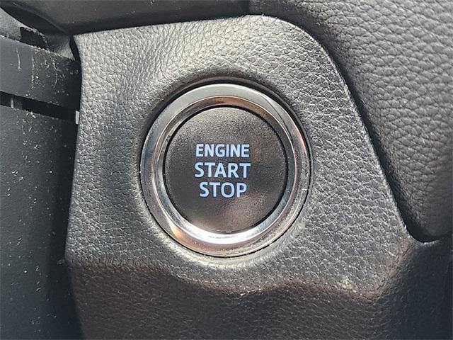 Photo of 2019 Gray Toyota RAV4