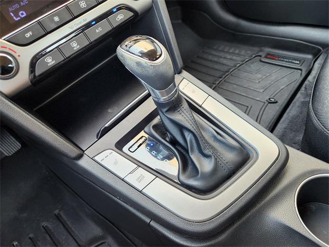 Photo of 2017 Galactic Gray Hyundai ELANTRA