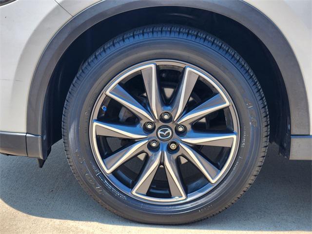 Photo of 2018 Snowflake White Pearl Mica Mazda CX-5