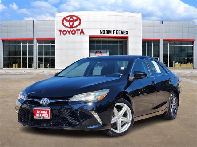 Photo of 2015 Attitude Black Toyota Camry