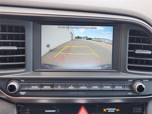 Photo of 2020 Phantom Black Hyundai ELANTRA