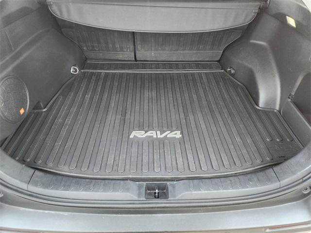 Photo of 2024 Silver Sky Metallic Toyota RAV4