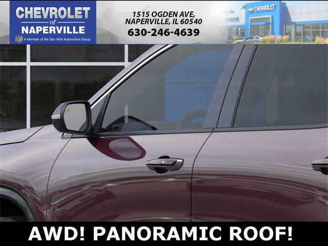 Photo of 2026 Stardust Metallic Chevrolet Traverse