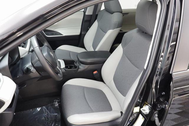 Photo of 2022 Midnight Black Metallic Toyota RAV4