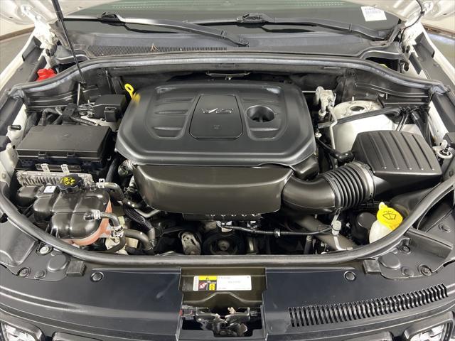 Photo of 2020 Bright White Clearcoat Jeep Grand Cherokee